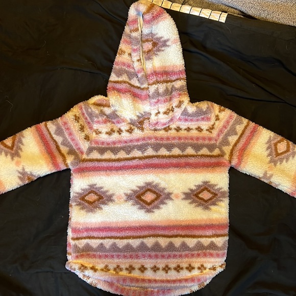 Girls 3T and 4T fall sweaters and coat. Jeggings do have a small stain, size 3T - Picture 2 of 5
